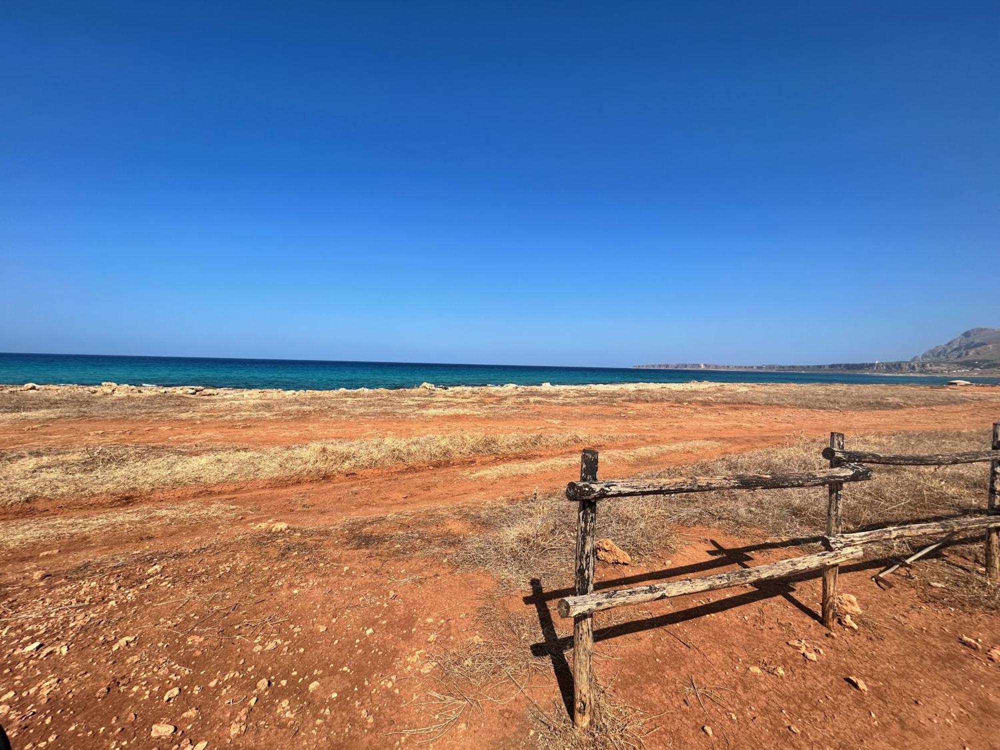 L'Oasi Una Pineta Sul Mare Custonaci Exterior foto